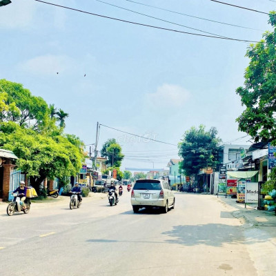 Đất Cạnh Trường Tiểu Học Số 3 NP- Cách Quốc Lộ 1A chỉ 500m. Giá 800tr