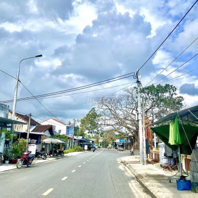 Bán gấp 145m2 đất ngay TT Nam Phước - Đường QH10.5m chỉ 700tr