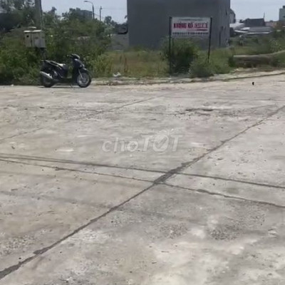 Đất Bồ Mưng 3, sát QL1A, trạm thu phí,100m2 đường 8m5 giá 1050