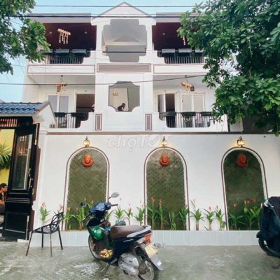 GIẢM SÂU 6,5 TỶ, Villa 200m2 Hội, An, 6 Căn Hộ + Hồ bơi thu nhập 60tr.