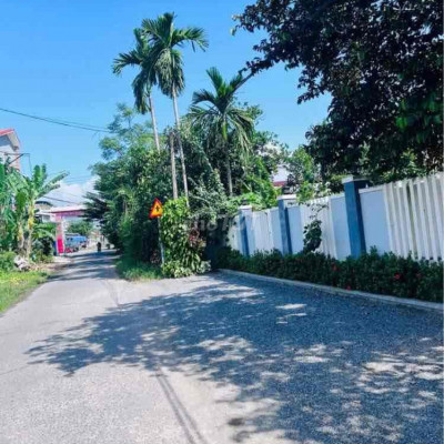 Chỉ 5xxtr bán nhanh 112m2 đất gần chợ Lệ Trạch đường betong oto