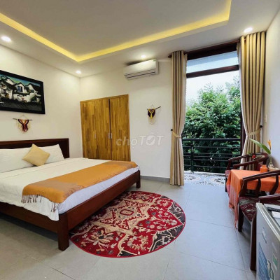 Villa sân vườn