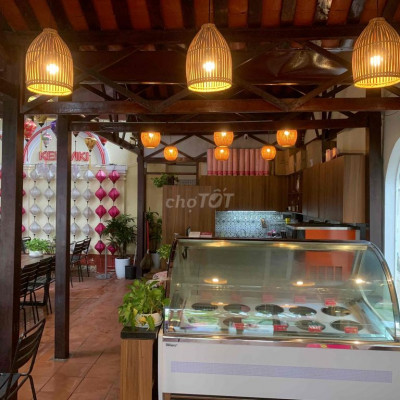 Nhà mặt đường diện tích 90m2 cần cho thuê