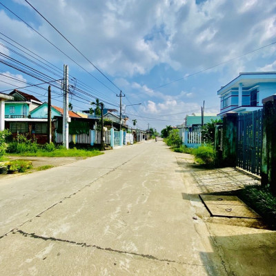 Bán gấp 172.6m2 đường QH 20m5 thuận tiện kinh doanh buôn bán