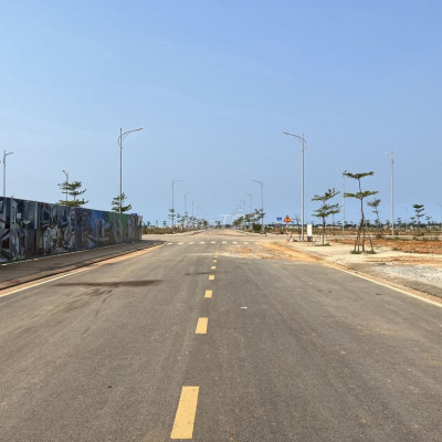 Bán Lỗ mảnh đất tại KĐT vịnh an hoà city Trục 20.5m Hướng Đông Nam