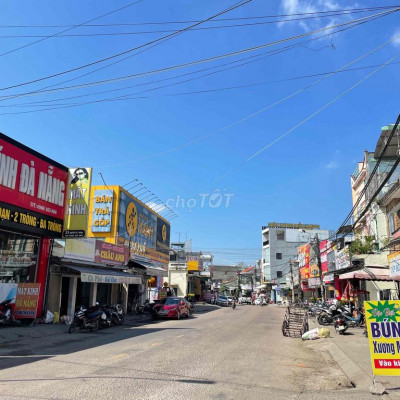 Đất sau nhà mặt tiền 160m2 (8.5x19) có sổ, đường 5m, vay trả trước 400