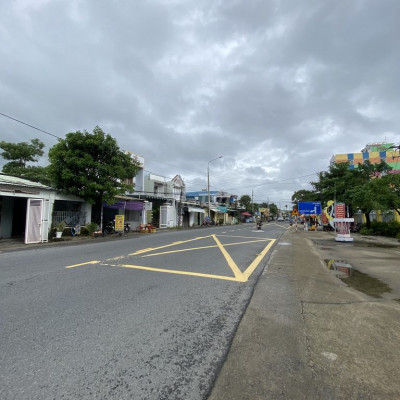 Chào bán lô biệt thự ngang 10m , ngay trung tâm xã Đại Hiệp