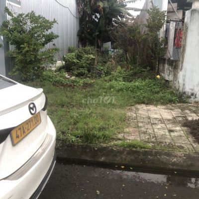 Chính chủ cần bán nhanh lô đất ngay khu đô thị câu dân cư đông