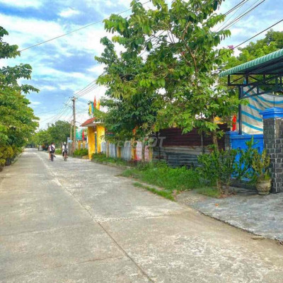 Đất Ven Đà Nẵng 2 Mặt Tiền Đường 7m. Giá: 7xx