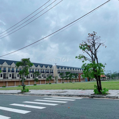 Đất biển Nam Đà Nẵng KĐT Ngọc Dương, cạnh công viên, S: 100m2