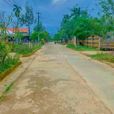 Lô 2 Mặt Tiền Trục chính Đông Phú, Giáp Ranh Đà Nẵng TT400 Tr(HTV)