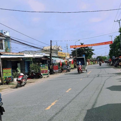 Lô đất Ái Nghĩa 180m2 ngang 9m,gần trường THPT Huỳnh Ngọc Huệ