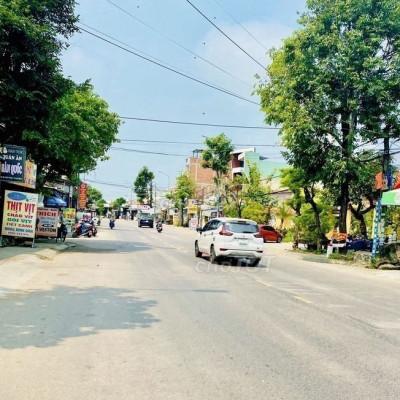 Bán Gấp Đất Ngay chợ. sát đường nhựa. có hỗ trợ vay giá từ 680tr