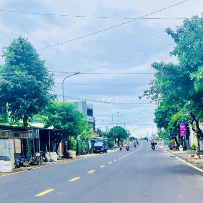 Bán gấp 590m2 nở hậu ngang15m ở thị trấn Nam Phước Gần trường gần chợ