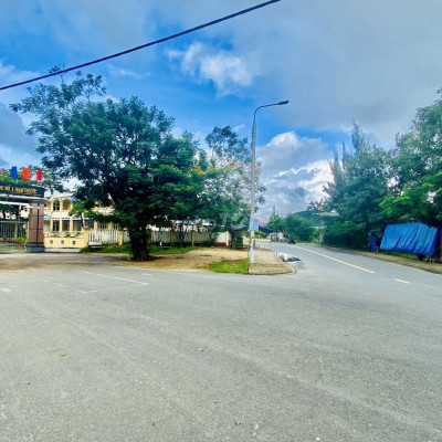 Cạnh UBND Thị Trấn Nam Phước - Đường 10.5m - Lời ngay khi mua