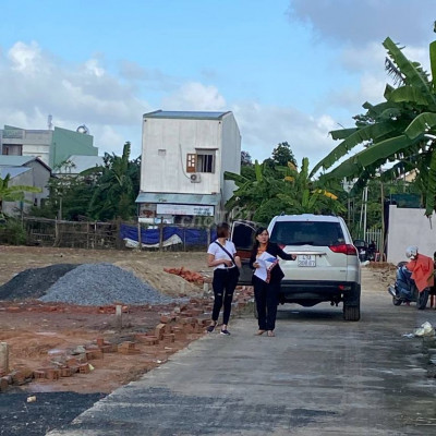+ Sẵn sổ công chứng ngay sở hữu ngay, 1 năm trả góp KHÔNG lãi suất.