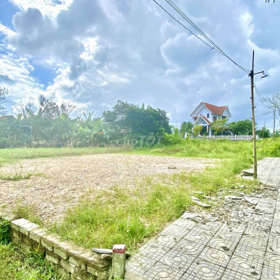 2Lô biệt thự liền kề giá tốt.đường QH mở rộng. có hỗ trợ vay.đất ODT