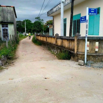 Đất 2 mặt kiệt xuân diệm, điện tiến