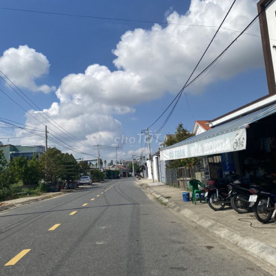 Còn sót lại lô *** ngang 7m,sát chợ kinh doanh sầm uất.Giá 6xx