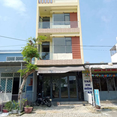 Cho thuê nhà nguyên căn buôn bán