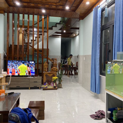 Ngộp Bank! Cần bán nhanh căn nhà 2 tầng 2 mê Điện Nam Bắc - Quảng Nam