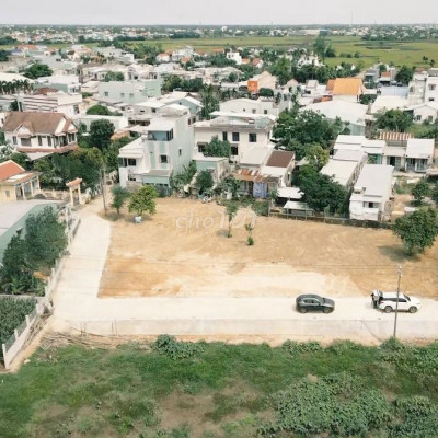 Bán 5 Lô liền kề view sông giá chỉ 1ty. Đường 5m5. Bao sổ, ven Hội An