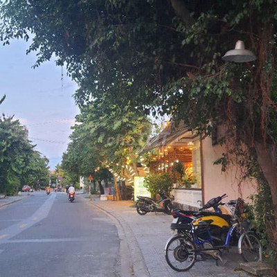 Nhà 02 tầng cần bán giá tốt trước tết.Ngay trung tâm phố cổ