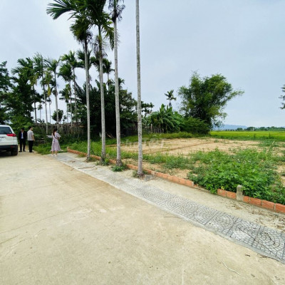 Đất mặt tiền trục chính 7.5m cách trung tâm Đà Nẵng 15km  Giá rẻ