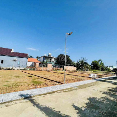 Siêu phẩm đất trung tâm thị trấn 150m2 ngang 9m giá sở hữu 660 triệu