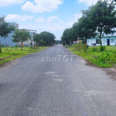 Cần bán 147m2 KDT Số 9_ Điện Ngọc