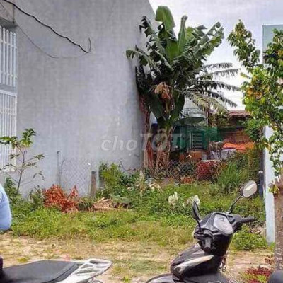 Chính chủ cần tiền tiêu tết bán nhanh lô đất đường nhựa 5,5m