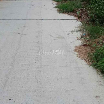 BÊ TÔNG CHÍNH ĐIỆN NAM BẮC SÁT CÔNG KCN ĐIỆN NGỌC GIÁ CHỈ 8XX