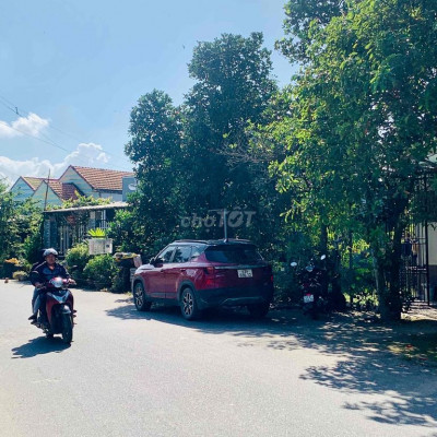 Vỡ nợ bán gấp đất điện bàn 499tr. Đường 7m5 122m2 đất ở.