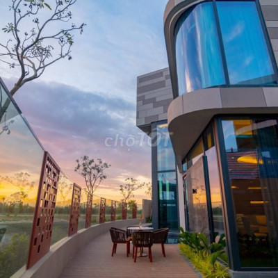 Chinh chủ bán căn biệt thự đối diện sân Golf Montgomerie Links