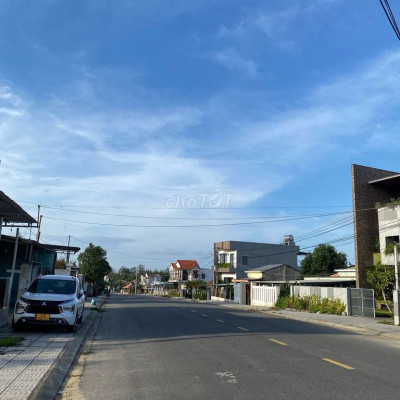 Bán Lô Đất Biển 170m2, Kinh Doanh Màu Mỡ, Ngay Trung Tâm Bình Minh