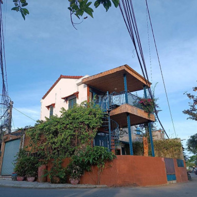 Cho thuê villa View sông, lô góc khu làng gốm Thanh Hà. Nhà kiểu tây.