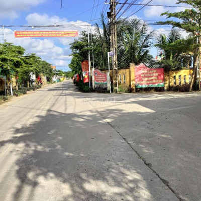 Lô Tích Phú 1, đường cạnh Uỷ Ban Đại Hiệp như hình