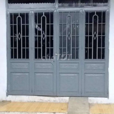 Cho thuê nhà mặt tiền chơ điện ngọc