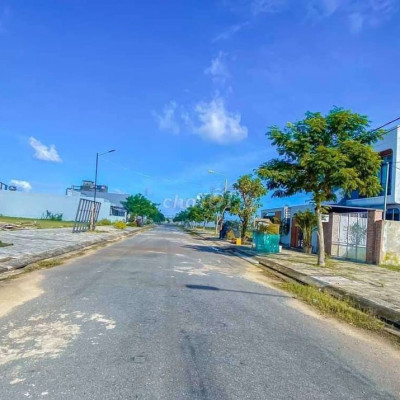 122.5m2 KDT Số 9 Điện Ngọc. Sạch đẹp