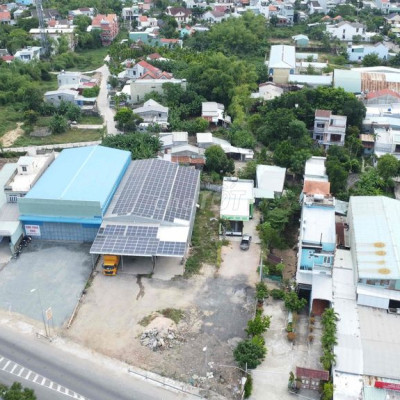 cần bán gấp lô đất mặt tiền quốc lộ 1A đối diện cây xăng phát tường