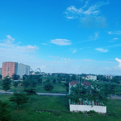 Biệt thự KĐT Sentosa sau là mặt sông, view khách sạn 9 tầng, S:10*20