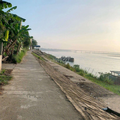 View sông. Thu Bồn. 1 lô ***..