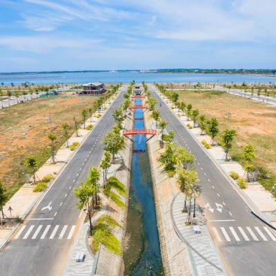 Tôi chính chủ cần tiền nên bán nhanh lô đất vịnh an hoa view vịnh