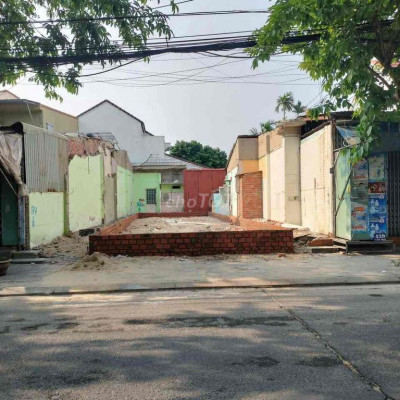 90M2 MẶT TIỀN CỬA ĐẠI ĐỐI DIỆN RESORT HỘI AN