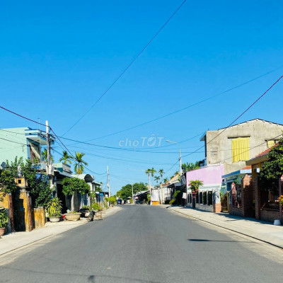 Chỉ từ 480tr(HTV) sở hữu  lô đất nằm sát Trung Tâm Hành Chính Huyên.