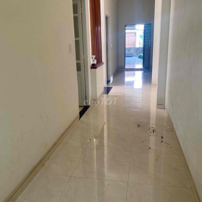 cho thuê nhà đương tôn thất tùng abd tân thạnh 2 tầng 4 phòng ngủ ok