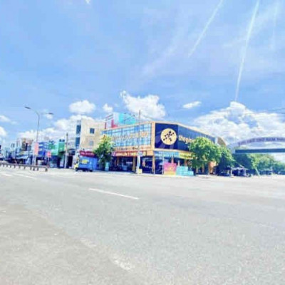 LỜI NGAY KHI MUA - Đất đô thị cực hiếm mặt tiền đường 9m5 sát QL1A/SHR