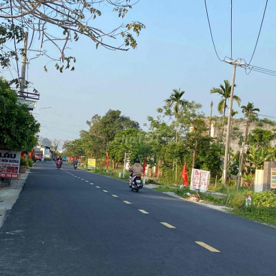 Điện Phước ngay Điện Máy Xanh rẽ vào bê tông chính 5m chỉ 725tr lô 100