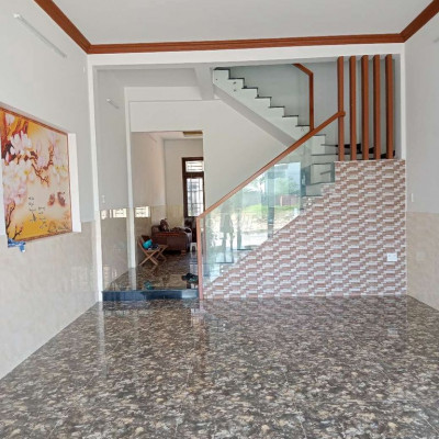 Cho thuê nhà nguyên căn chợ điện ngọc