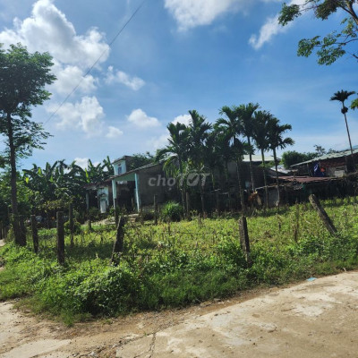 Cần thanh lí lô đất đẹp gần chợ Phú Thuận giá chỉ 500t